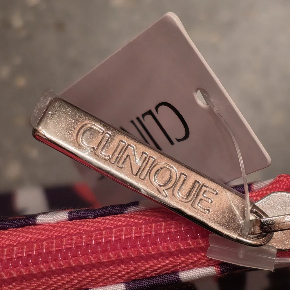 Clinique x Jonathan Cohen Cosmetic Zipper Bag NWT